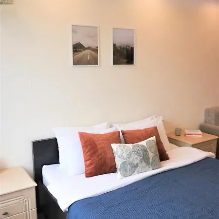 Apartment On Ion Neculce 1, Zitymall Shopping Center, Free Parking&wifi Chisinau